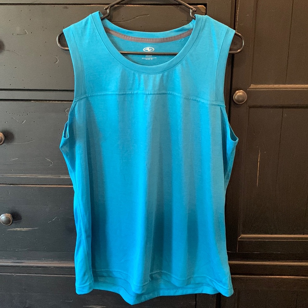 Athletic workout tank, NEW
